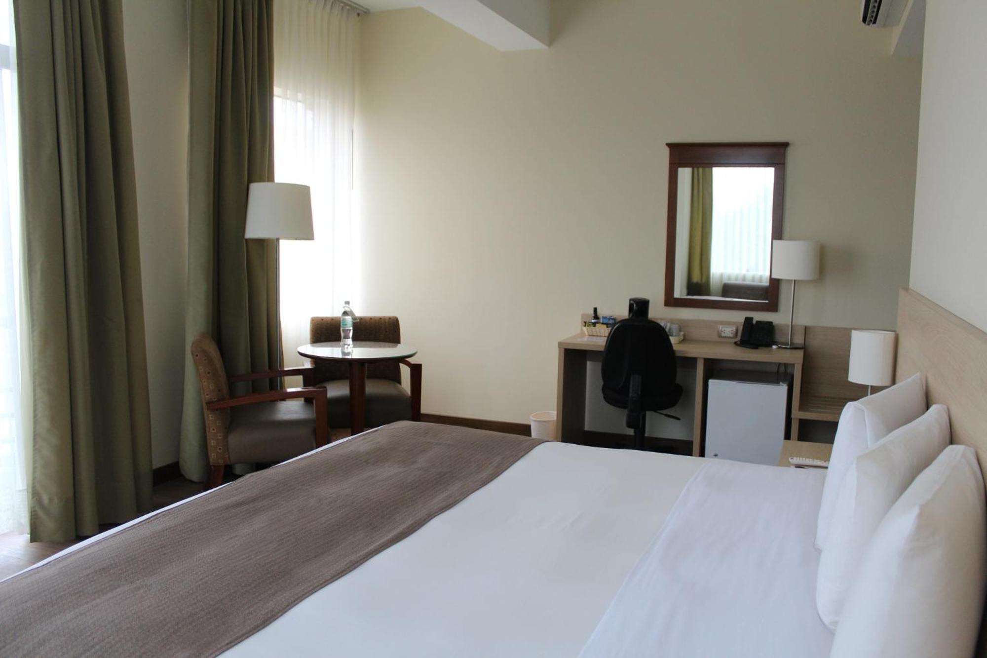 Del Prado Hotel Ліма Екстер'єр фото